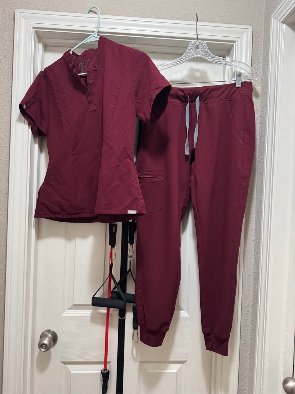 Figs Insiza Limited Edition Women's Burgundy Jogger Scrub Set